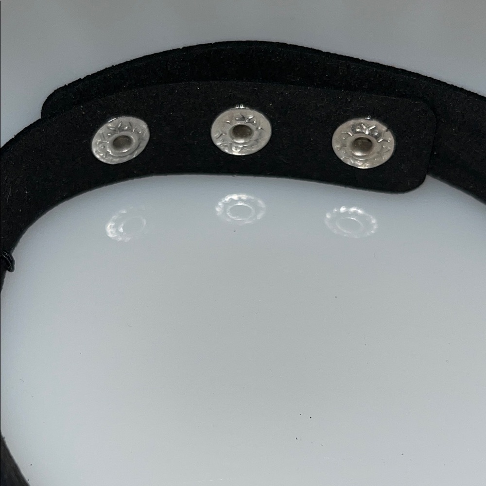 🖤 Paparazzi Triple-Row Rhinestone Choker  – NWT - Picture 6 of 7